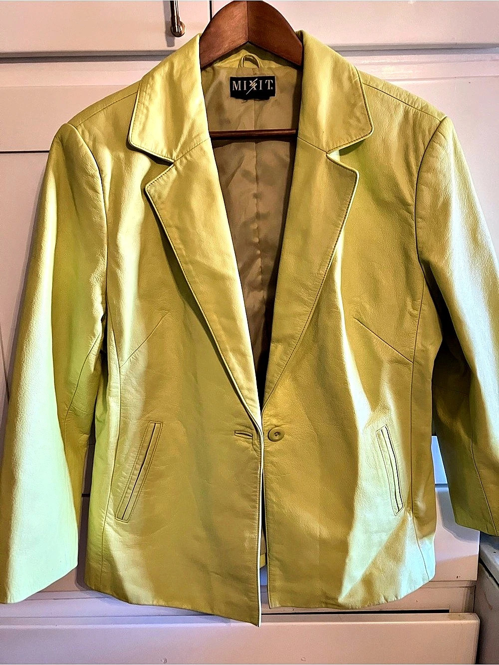MIXIT Women's Light Green Leather Blazer Jacket Like New - Picture 2 of 14